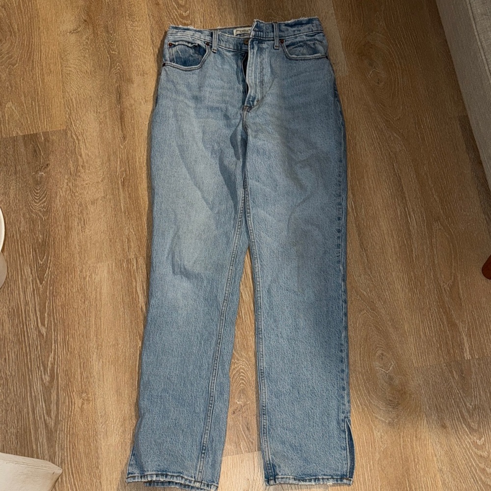 A&F 90s straight ultra high rise split hem jeans